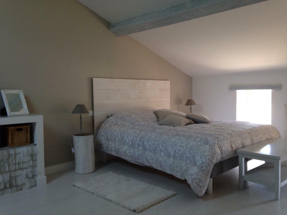 Le Mas De Briquepierre Bed and Breakfast Caraman Exteriör bild