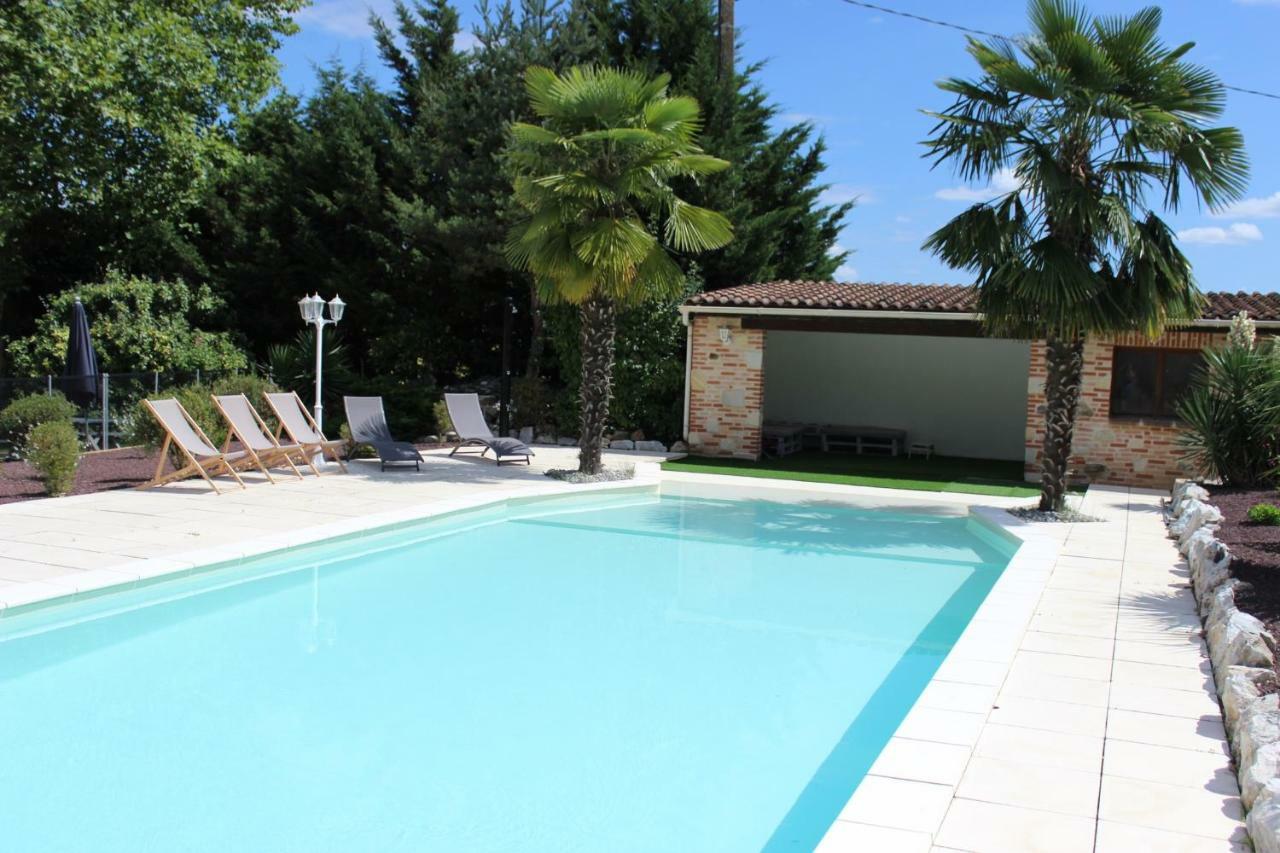 Le Mas De Briquepierre Bed and Breakfast Caraman Exteriör bild
